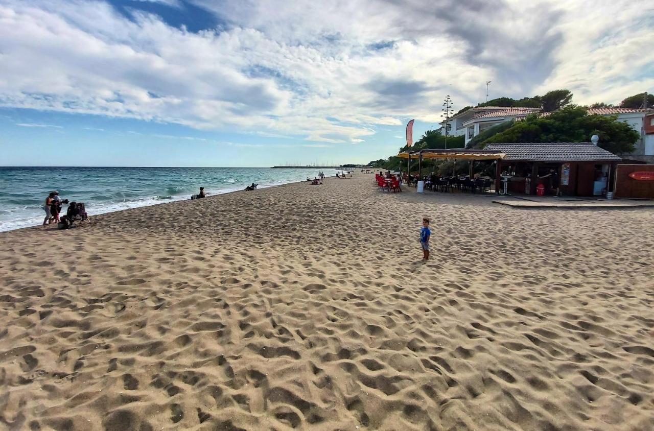 Apartamento A 300 Mts De La Playa, 25 Minutos De Port Aventura Y 50 De Barcelona Coma-ruga Luaran gambar